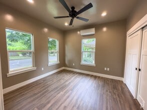 421 E 4th St in Chico, CA - Building Photo - Building Photo