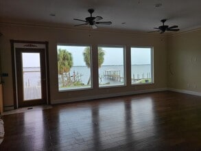 2557 Pineapple Ave in Melbourne, FL - Building Photo - Building Photo