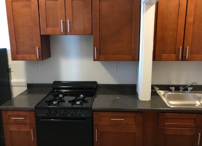 11 Vinal St, Unit 6 in Boston, MA - Building Photo - Building Photo