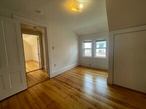 57 Rindge Ave, Unit 2 in Cambridge, MA - Building Photo - Building Photo