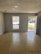 6434 Rockford Dr in Fayetteville, NC - Foto de edificio - Building Photo