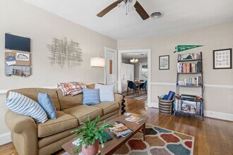 3916 Stuart Ave in Richmond, VA - Building Photo - Building Photo