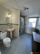 465 Park Dr, Unit 20 in Boston, MA - Foto de edificio - Building Photo