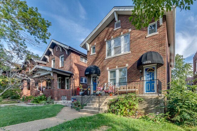 5007 Tholozan Ave, Unit 2F in St. Louis, MO - Building Photo - Building Photo
