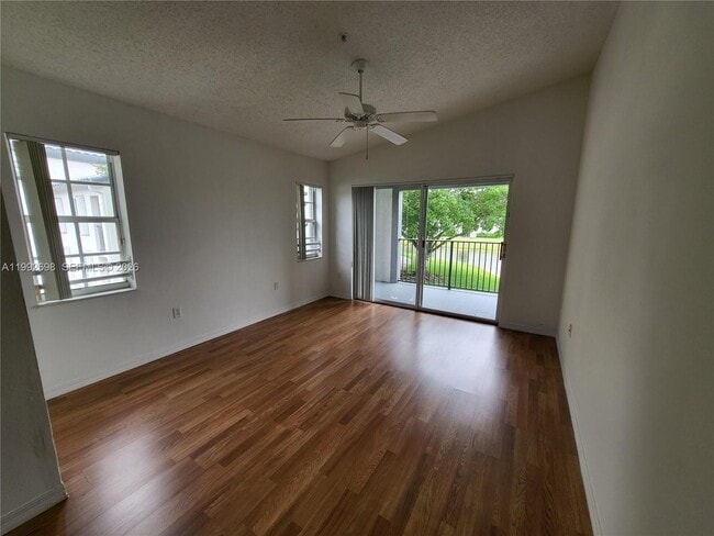 4500 NW 107th Ave in Doral, FL - Building Photo - Building Photo