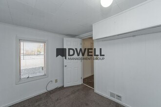 1120 4th St SE in Rochester, MN - Foto de edificio - Building Photo