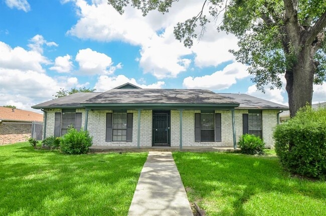 14419 Merry Meadow Dr in Houston, TX - Building Photo - Building Photo