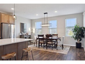 879 S Woodlawn Ave in St. Paul, MN - Building Photo - Building Photo