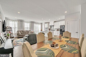 900 Dogwood Ct in King of Prussia, PA - Building Photo - Building Photo