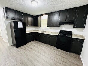 3617 Clayton Dr in Baton Rouge, LA - Building Photo - Building Photo