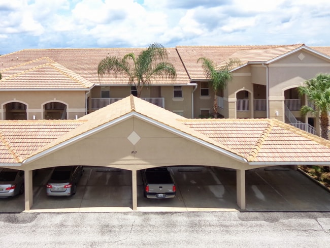 property at 1011 Fairwaycove Ln