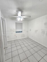 330 SW 79th Ct-Unit -0 in Miami, FL - Building Photo - Building Photo