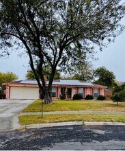 13406 Fawnwood St in San Antonio, TX - Foto de edificio - Building Photo