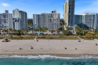 5005 Collins Ave in Miami Beach, FL - Building Photo - Building Photo