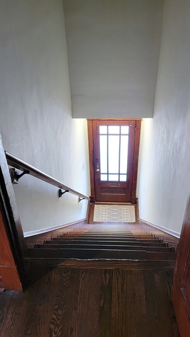 5537 Holly Hills Ave, Unit 5537A in St. Louis, MO - Building Photo - Building Photo
