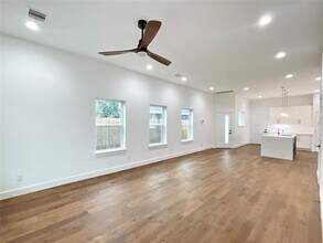 3038 Webster St in Houston, TX - Building Photo - Building Photo