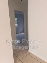 1172 W 34th St in Riviera Beach, FL - Building Photo - Building Photo