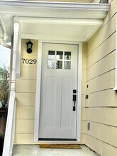 7029 N Tyler Ave, Unit 7029 in Portland, OR - Foto de edificio - Building Photo