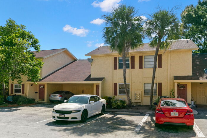 7509 Fragancia Ct in Tampa, FL - Building Photo