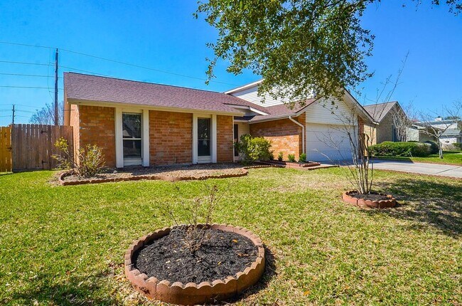 2938 Jenny Dr in Sugar Land, TX - Building Photo - Building Photo
