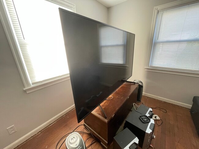 112 Howard St in Fairfield, CT - Building Photo - Building Photo