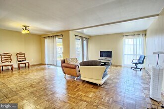 3202 Old Post Dr-Unit -3202-10 in Pikesville, MD - Building Photo - Building Photo