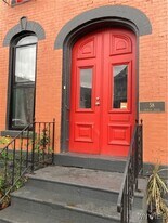 58 Trinity Pl in Buffalo, NY - Building Photo