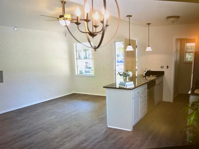 2701 Livingston Ave-Unit -2701 in Fort Worth, TX - Building Photo - Building Photo