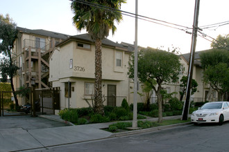 Fountain Creek Apartments in Long Beach, CA - Building Photo - Building Photo