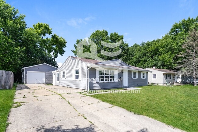 2195 Mountview Cir in Dayton, OH - Building Photo - Building Photo