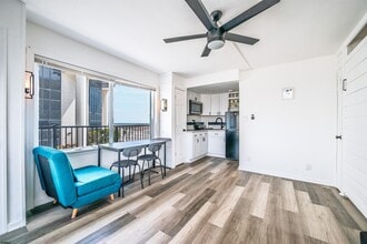 3501 Boardwalk in Atlantic City, NJ - Building Photo - Building Photo