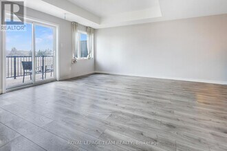 966 Chapman Mills Dr in Ottawa, ON - Building Photo - Building Photo