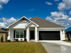 384 Parkerman Ave in Gulf Shores, AL - Building Photo