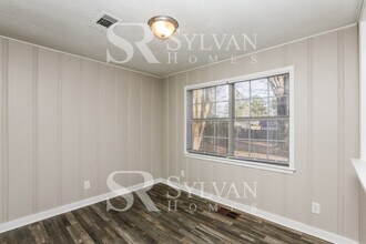 5656 Concord Dr in Jackson, MS - Building Photo - Building Photo
