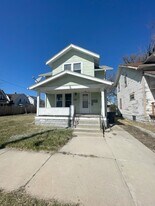 554 Lucas St in Toledo, OH - Building Photo