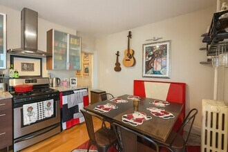 456 Medford St in Somerville, MA - Building Photo - Building Photo