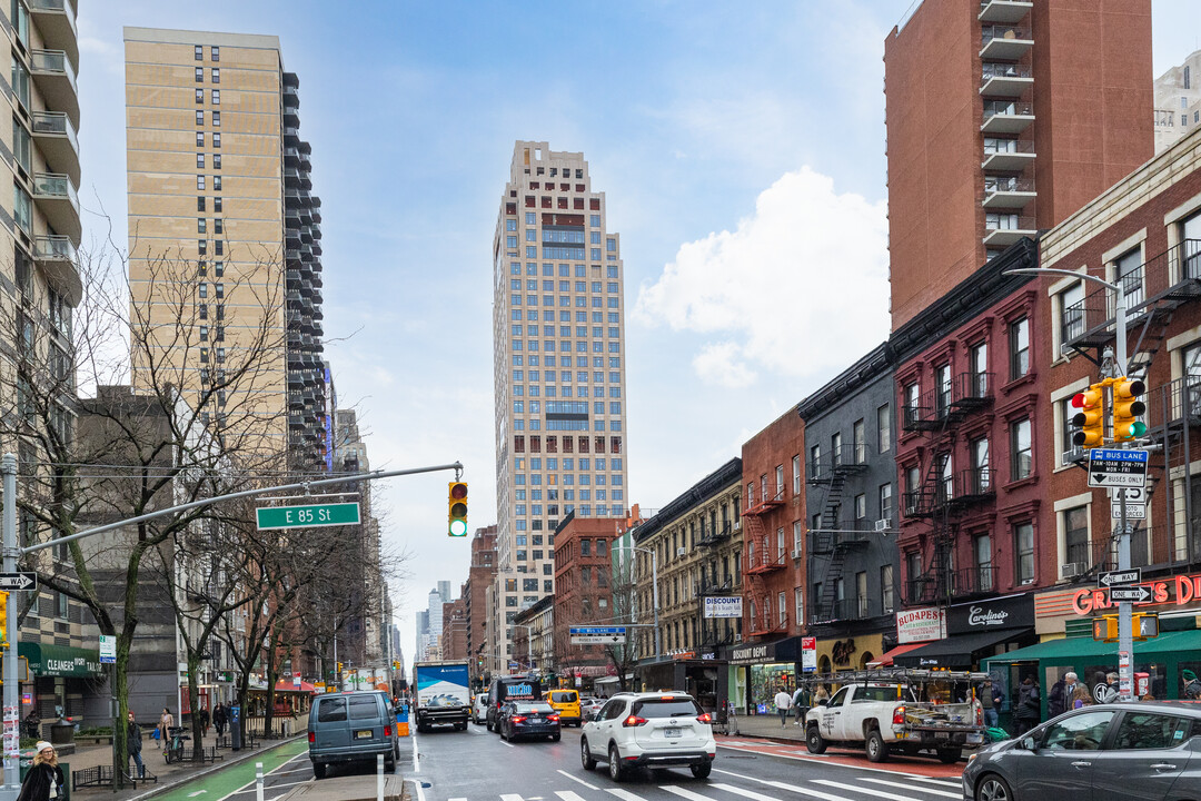 The Delecor in New York, NY - Foto de edificio