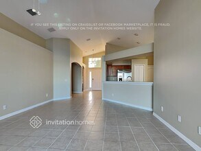2837 Butterfly Landing Dr in Land O Lakes, FL - Foto de edificio - Building Photo