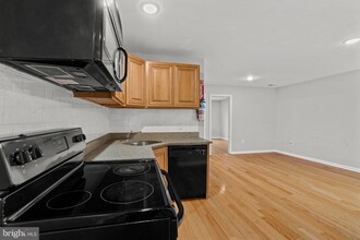 1709 Cecil B. Moore Ave in Philadelphia, PA - Building Photo - Building Photo