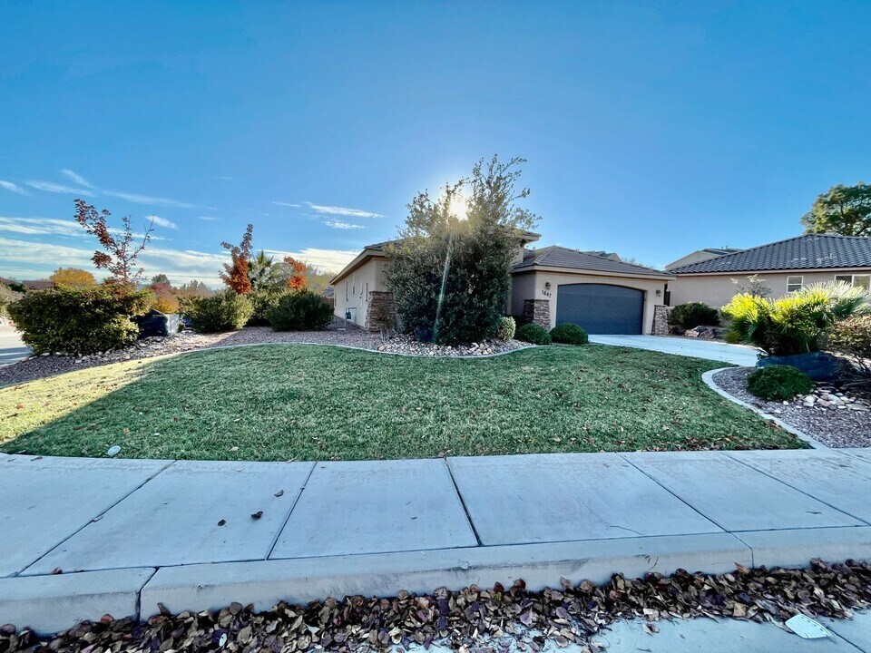 1647 W 360 N in Saint George, UT - Building Photo