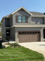 8531 Kickapoo St in De Soto, KS - Building Photo