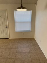 2205 Garrett Dr in Killeen, TX - Foto de edificio - Building Photo