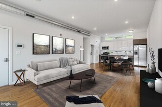 1764 Hope St-Unit -2C in Philadelphia, PA - Building Photo - Building Photo