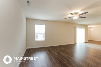 160 Steamboat Ln in Burlington, NC - Foto de edificio - Building Photo