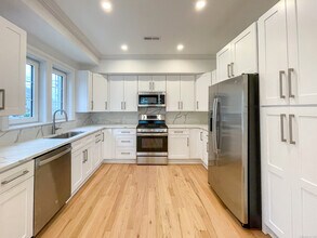100 Truman St in Norwalk, CT - Building Photo - Building Photo