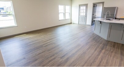 1 Shamrock Cir in Shawnee, OK - Building Photo - Building Photo