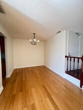 247 Coventry Cir in Vernon Hills, IL - Foto de edificio - Building Photo