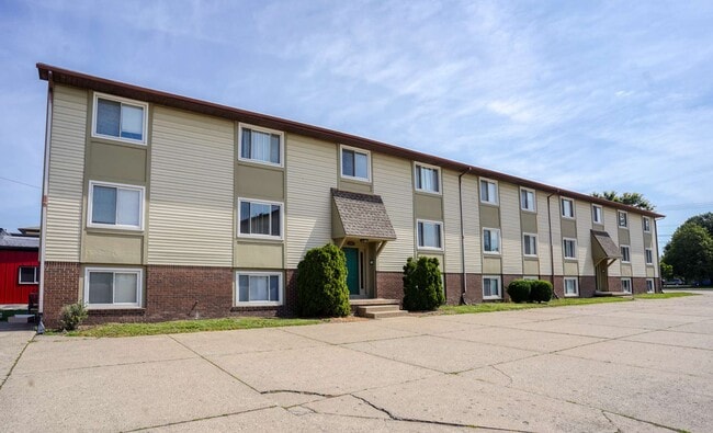 Highland Apartments in West Lafayette, IN - Foto de edificio - Building Photo