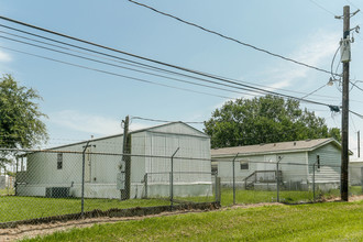 Ocean Mobile Home Park in Baytown, TX - Building Photo - Building Photo