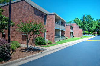 Woodville Apartments in Columbus, GA - Building Photo - Building Photo